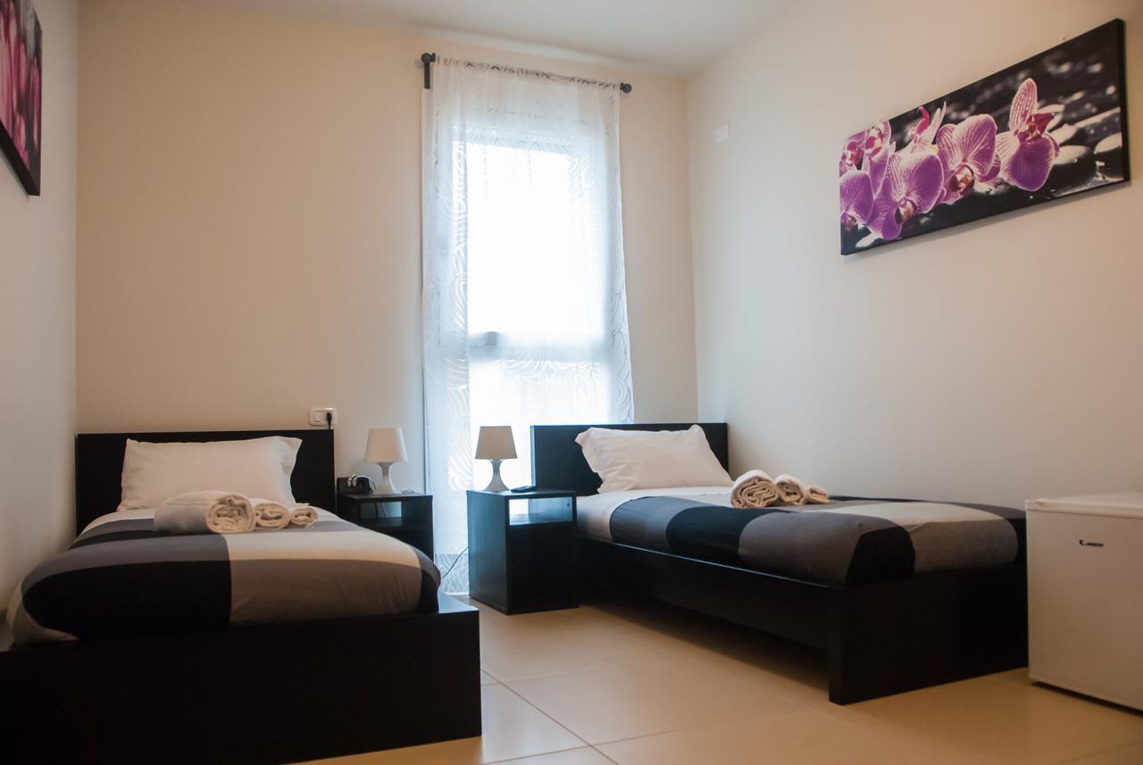 Bed & Breakfast Orio Easy Airport Azzano San Paolo ภายนอก รูปภาพ